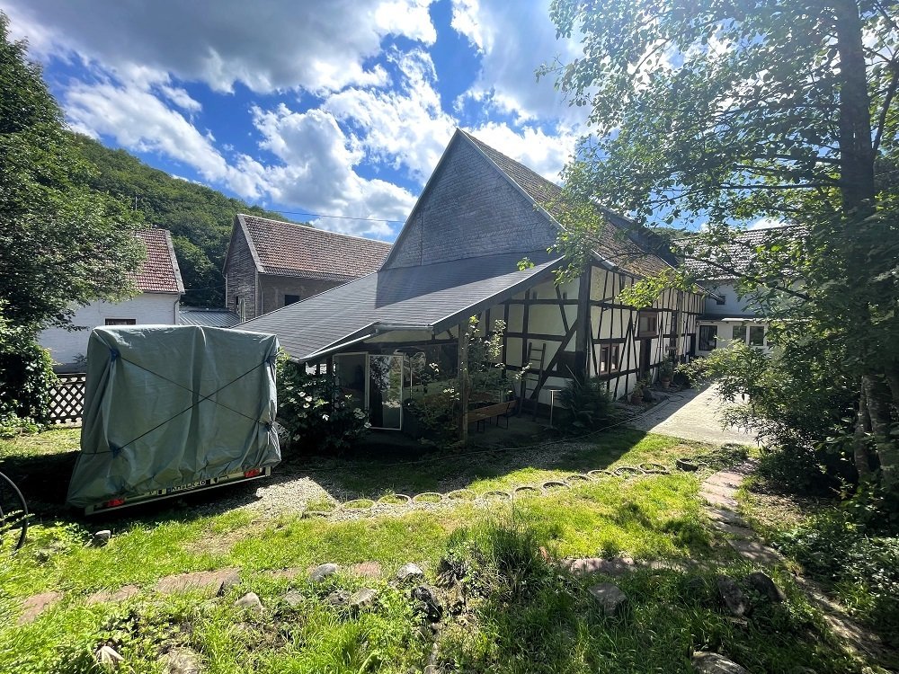 Haus und Scheunen-Cafe von hinten 