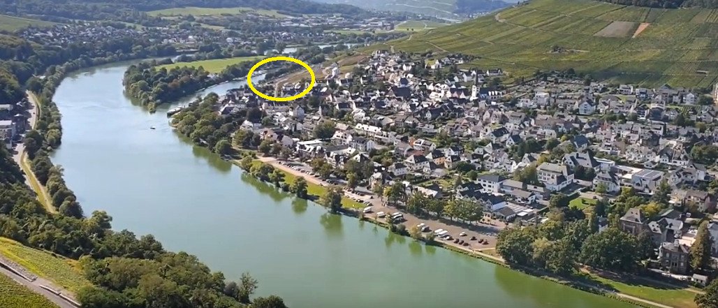 Lage in Bernkastel-Kues am Jachthafen 