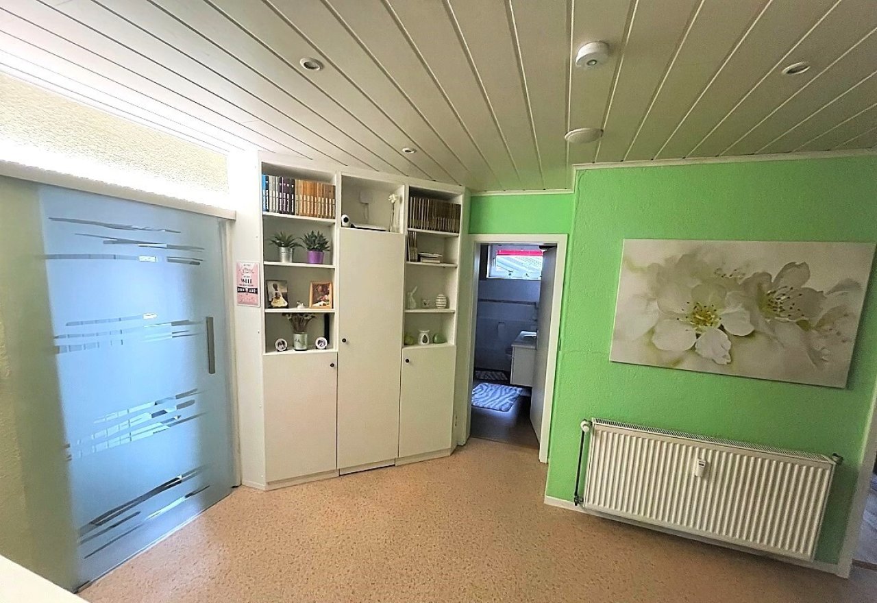 Eingangsflur hier 2. Obergeschoss Eingangsflur hier 2. Obergeschoss