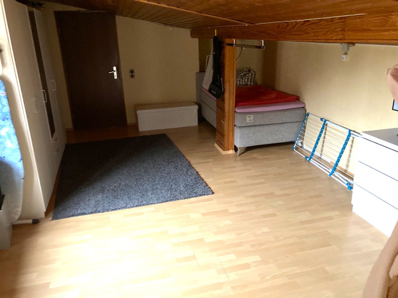 Zimmer im 2. OG Zimmer im 2. OG